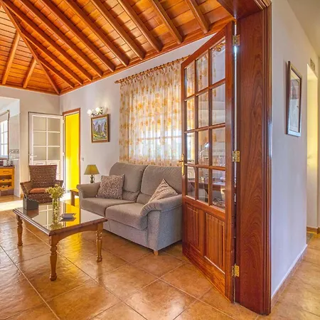 Mar Nyaraló Tijarafe